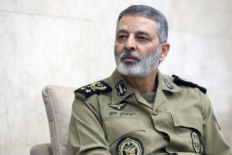 جوانان در گام دوم انقلاب پیشرو باشند