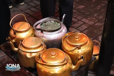 خادمی افتخاری اعضای خانه مطبوعات ملایر در موکب عقیله بنی هاشم