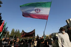 اجتماع بزرگ «امت رسول الله (ص)» مردم شهیدپرور تهران در میدان انقلاب