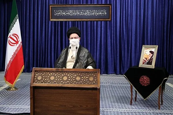 قائد الثورة: الدفاع المقدس جزء من هوية الشعب الايراني