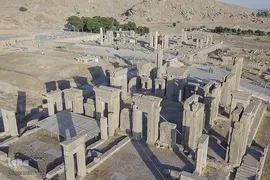 تخت جمشید از آسمان