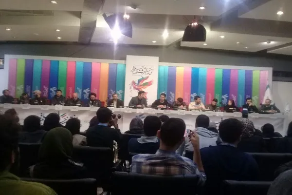 پرداختن به معضلات اجتماعی مصداق سیاه‌نمایی نیست