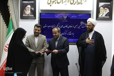 نشست فعالان کانون های مساجد خراسان جنوبی با استاندار