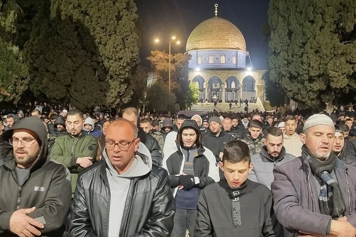 Gwamnatin Sahayoniya ta hana Falasdinawa masu ibada yin I’itikafi a Masallacin Al-Aqsa