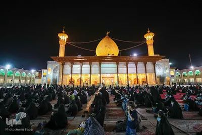 مناجات شبانه در حرم مطهر شاهچراغ(ع)‎