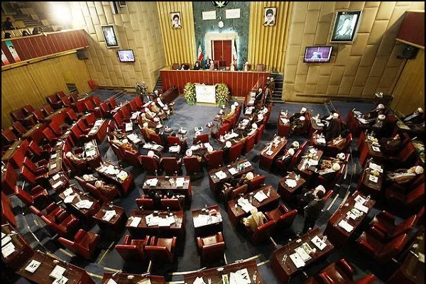 مجلس خبراء القيادة في إیران یندّد بالاساءة إلى المصحف والنبي(ص)