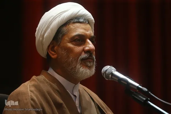 ۱۰ نکته قرآنی آداب انفاق