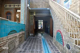 خانه و موزه مقدم