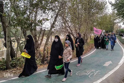 شادپیمایی وتجمع بزرگ بانوان زهرایی در پیاده راه سلامت بلوار شهید چمران شیراز