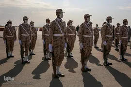 استقبال از پیکر شهید «نسیم افغانی» در فرودگاه شهید هاشمی نژاد مشهد