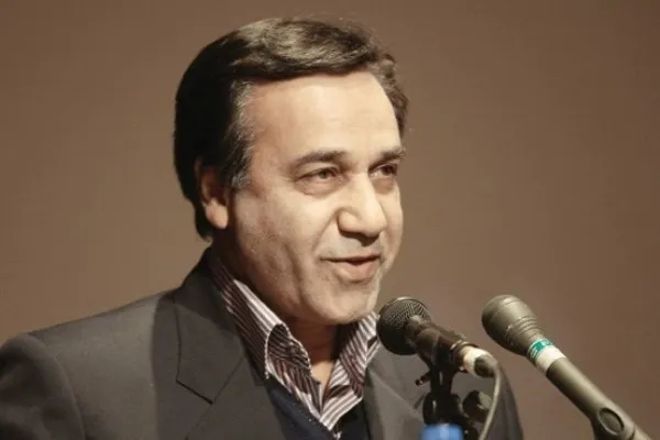 خودمان کمر به تهاجم فرهنگی بسته‌ایم / تیتراژفروشی سریال‌ها