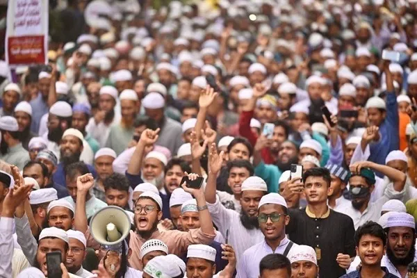 مظاهرات بدول إسلامية احتجاجاً على الإساءة للنبي(ص) في الهند