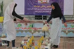 توزیع بسته‌های غذایی بین نیازمندان از محل نیات وقف