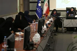 نشست بررسی «تحول جایگاه زنان در گام دوم انقلاب»