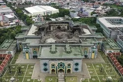 Nakatakdang Pagsasaayos ang Sentrong Islamiko ng Jakarta sa Tulong ng Riyadh