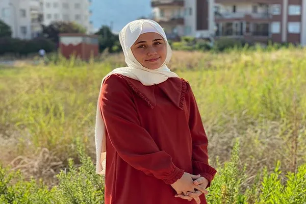Lettonia: campionessa di sollevamento pesi si converte all'Islam