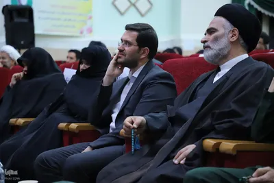 پانزدهمین محفل خاطره و آیین رونمایی از کتاب برسد به همه در سلماس‎