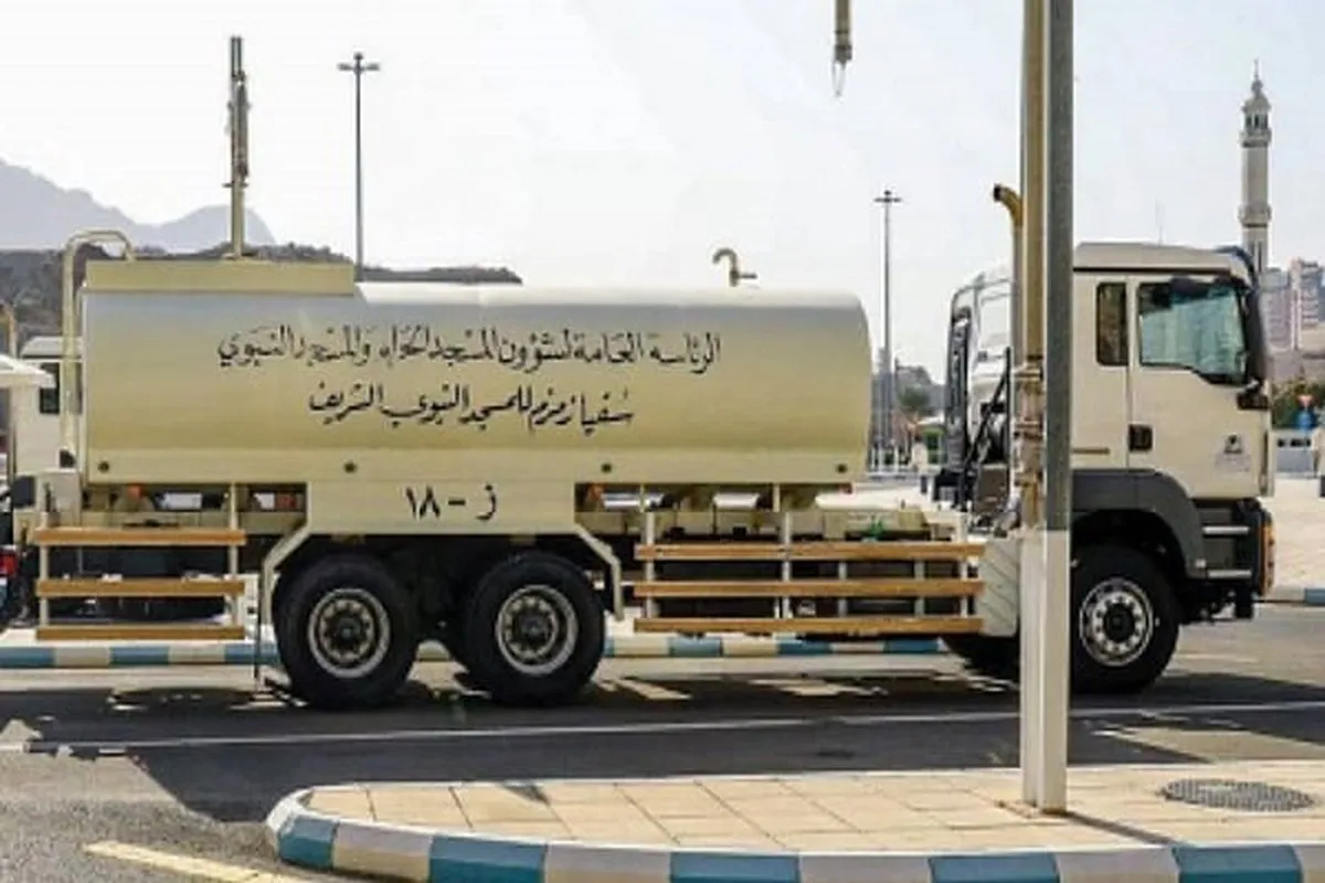 400 Tons of Zamzam Water Transported from Mecca to Medina Daily during Hajj