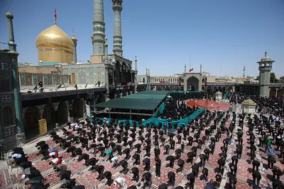 عزاداری ظهر عاشورا در حرم کریمه اهل بیت(ع)