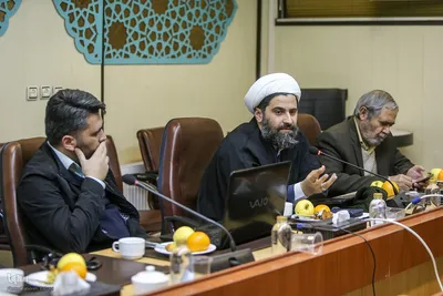 نشست هم‌اندیشی اعضای ستاد راهبری حفظ قرآن با استادان دانشگاهی
