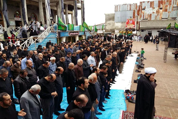 اقامه نماز ظهر عاشورا در ۴۵۰ بقعه متبرکه گیلان