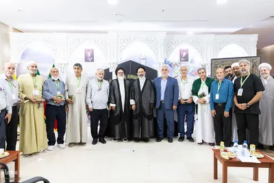 مراسم تجلیل از خانواده معظم شهدا