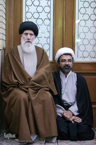 آیت الله سید عبدالله فاطمی نیا در محفل انس با قرآن در مسجد جامع ازگل