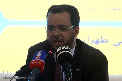 نشست «تکریم قرآن مجید و کتاب مقدس از دیدگاه ادیان الهی و حقوق بین‌الملل» در نمایشگاه بین المللی قرآن کریم