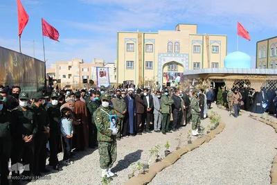 استقبال از مادر شهید «حسین بابایی» در بیرجند