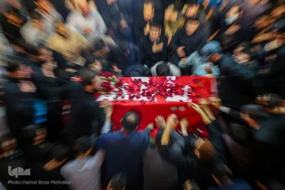 آئین وداع با پیکر شهید مدافع امنیت «آرمان علی‌وردی» در حوزه علمیه آیت‌الله مجتهدی(ره)