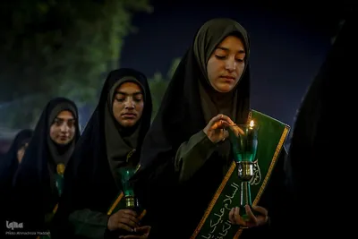 مراسم عزاداری شب شهادت امام رضا(ع) در حرم مطهر رضوی