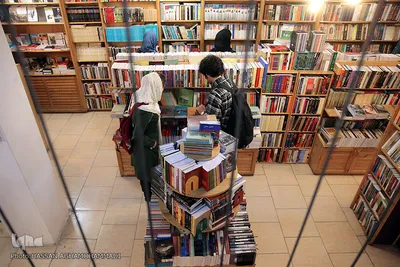 کتابگردی احمد مسجد جامعی