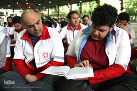 ترتیل خوانی قرآن کریم در نماز جمعه تهران