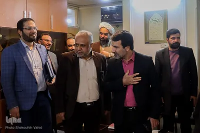 آیین افتتاحیه‌ی کتابخانه عمومی دارلقرآن الکریم اصفهان