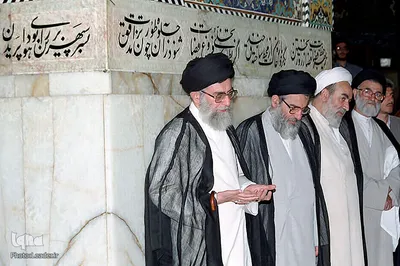 آیت الله هاشمی شاهرودی در گذر تاریخ