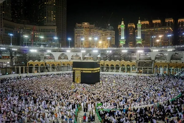 ما هي الشروط الصحية المفروضة على الحجاج خلال موسم 2024؟