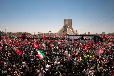 تشییع پیکر رهبر شهید در تهران