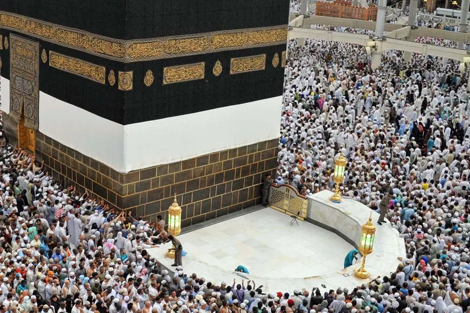 آغاز ثبت نام حج تمتع از ساعت 10 امروز/ ودیعه‌گذاران تا 30 بهمن 85 ثبت نام کنند