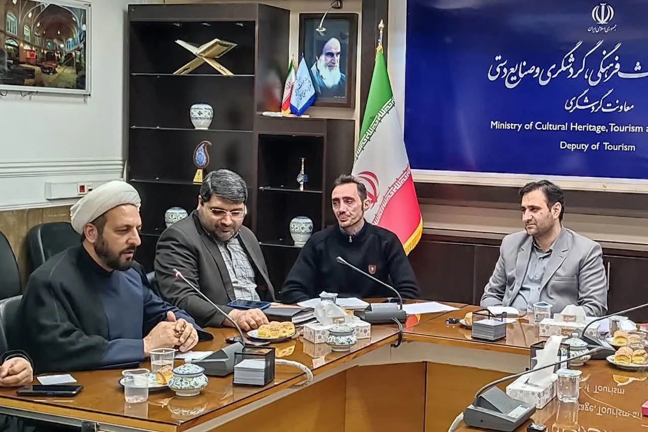 امکان انتقال ارزش‌های دینی از طریق گردشگری