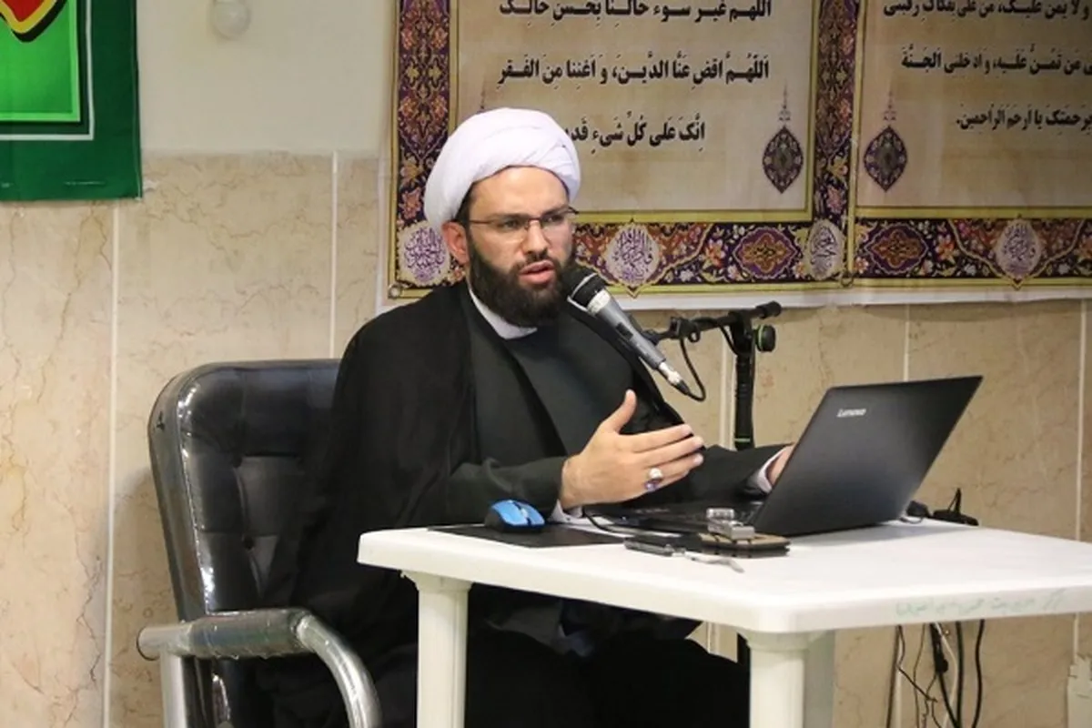 Self-Admiration A Basic Characteristic of Cult Leaders