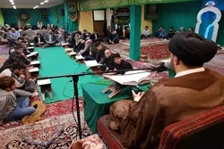 بالصور...قارئ إیراني یحیي محافل قرآنیة في ألمانیا