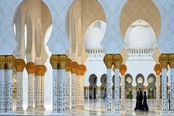 Buksan Muli ng UAE ang mga Moske sa Hulyo 1; Ang mga Pagdarasal ng Biyernes ay Manatiling Suspindido