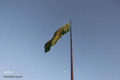 مراسم اهتزاز پرچم مزین به نام امیر المومنین علیه السلام در ملایر