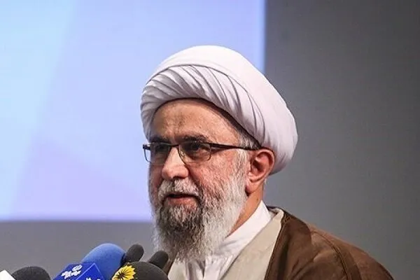 مردم جهان از تفکر لیبرالیسم خسته شده‌اند