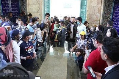 گردشگران نوروزی در آرامگاه سعدی‎‎