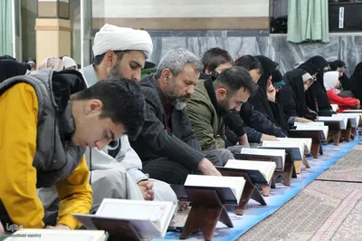 محفل انس با قرآن کریم در مسجد چهارده معصوم علیهم السلام ازناو ملایر