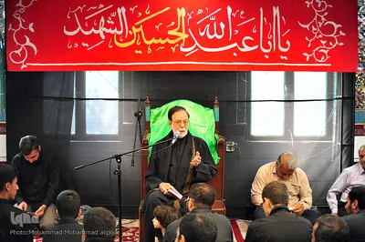 مراسم عزاداری و قرائت زیارت اربعین در حسینیه شهید آل مبارک