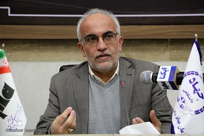 میزگرد روز دانشجو با حضور ریاست دانشگاه آزاد استان یزد