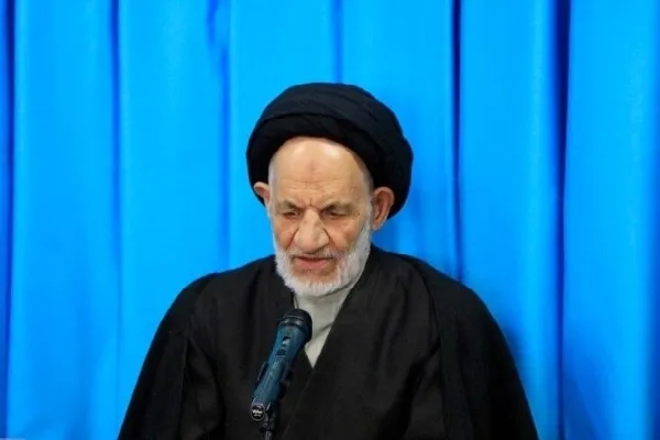 ضرورت ارتباط اصولی جهاددانشگاهی و حوزه