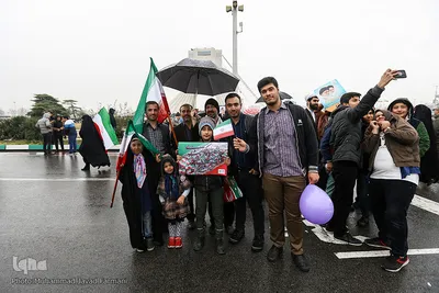 پایه کار انقلاب اسلامی ایران هستیم